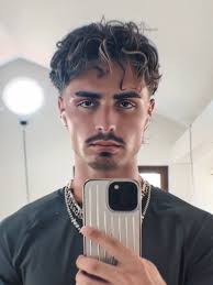 tjr - Kick Stats, Analytics and Channel Summary